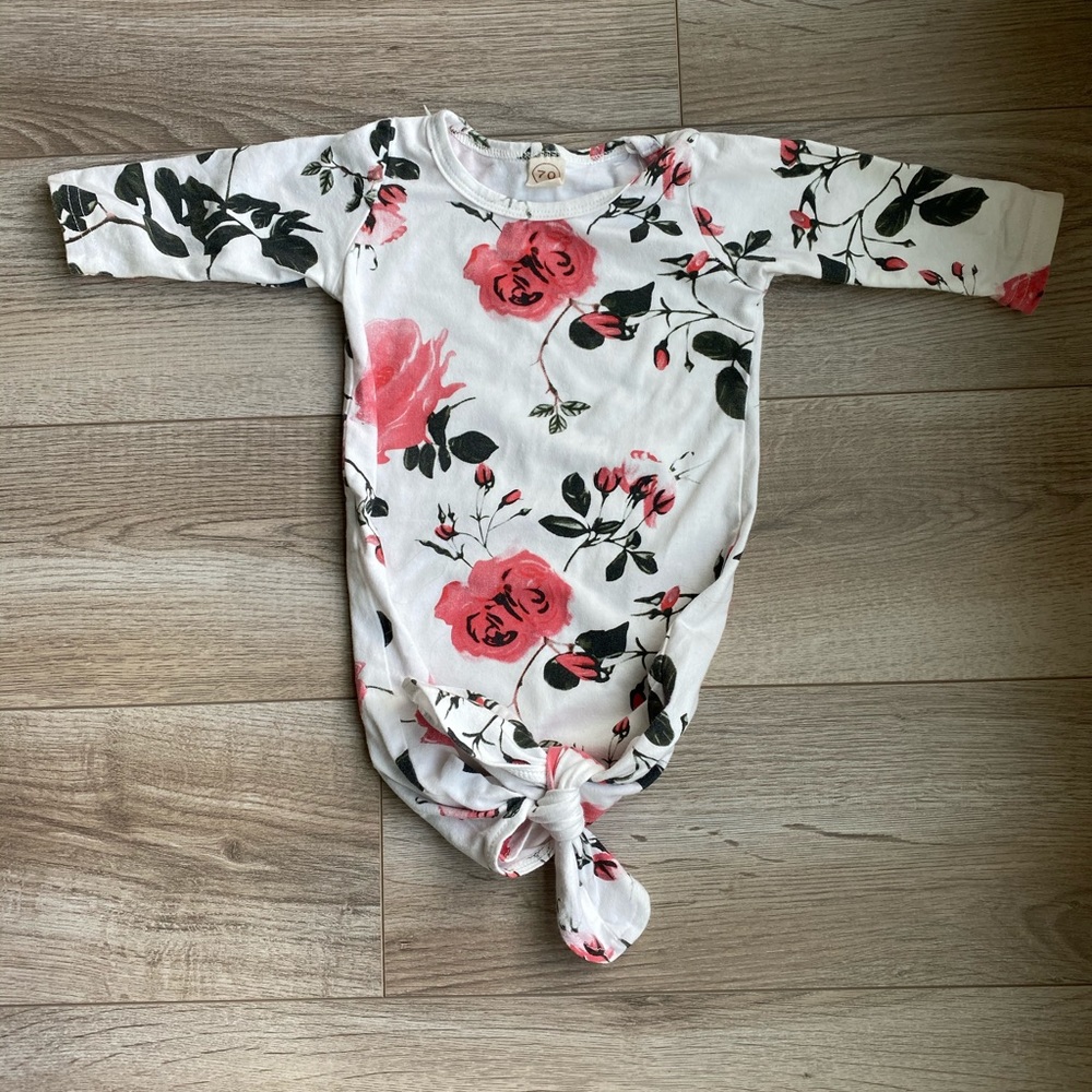 🌹 Rosey Girl Swaddle Onsie 🌹